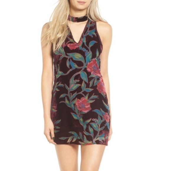 Band of Gypsies Dresses & Skirts - Band of Gypsies XS Crushed Velvet Choker Mini, NWT